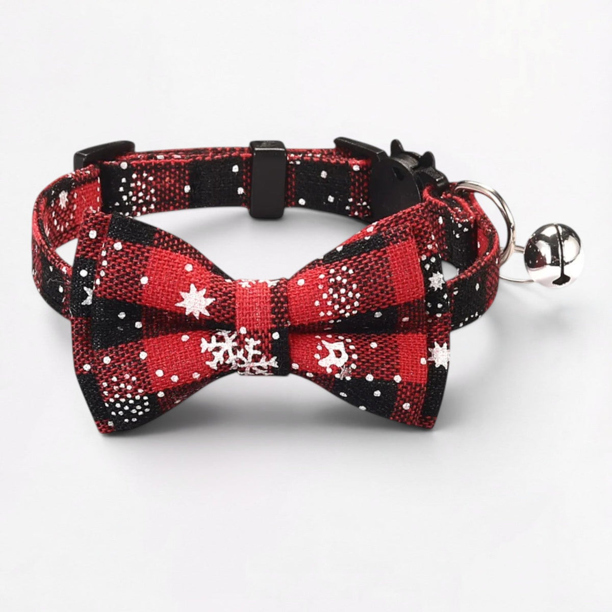 Snowflake-Holiday-Collar-and-Bell-for-French-Bulldog.jpg